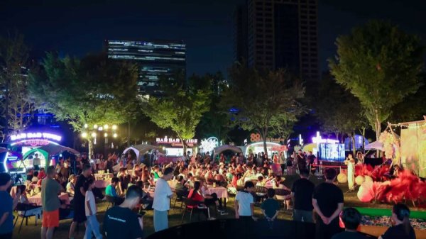 捷元网 客流量突破 320万人！国庆中秋假期普陀区客流量、营业额双增长